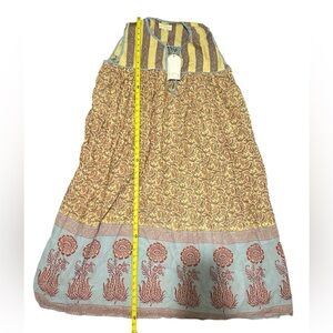 Daughters of India rare dress size large, NWT